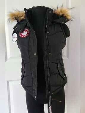 NWT-CANADA Weather Gear Puffer Vest - Girls- Size 7/8